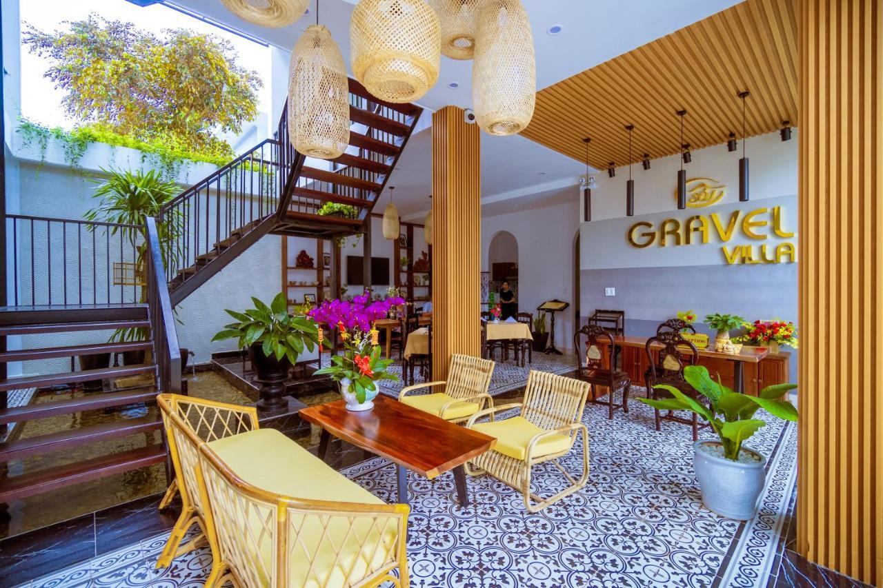 Gravel Pool & Biệt thự *